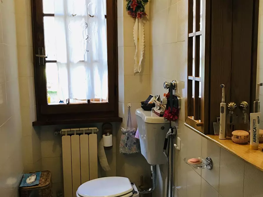 Immagine 14 di Casa indipendente in vendita  a Pietrasanta