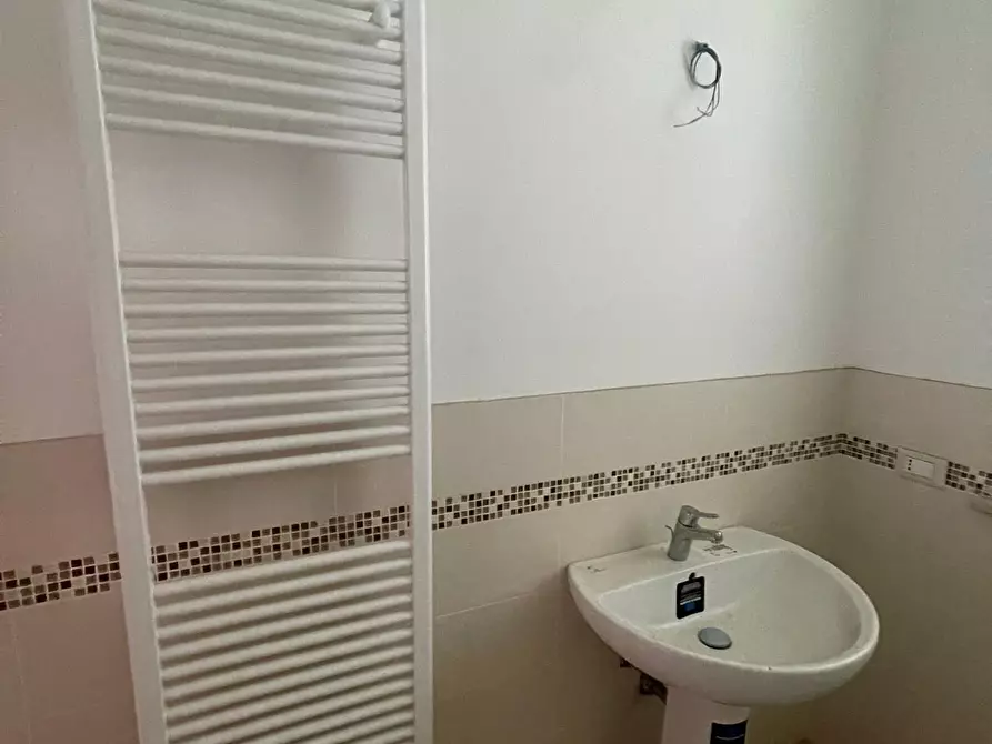 Immagine 54 di Villa in vendita  a Camaiore