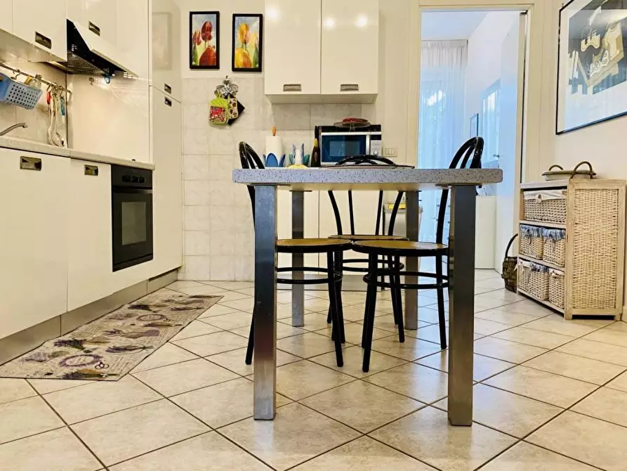 Immagine 15 di Quadrilocale in vendita  a Pietrasanta