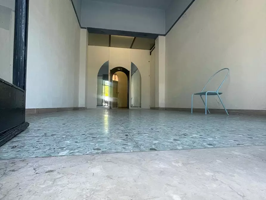 Immagine 3 di Capannone industriale in vendita  a Seravezza