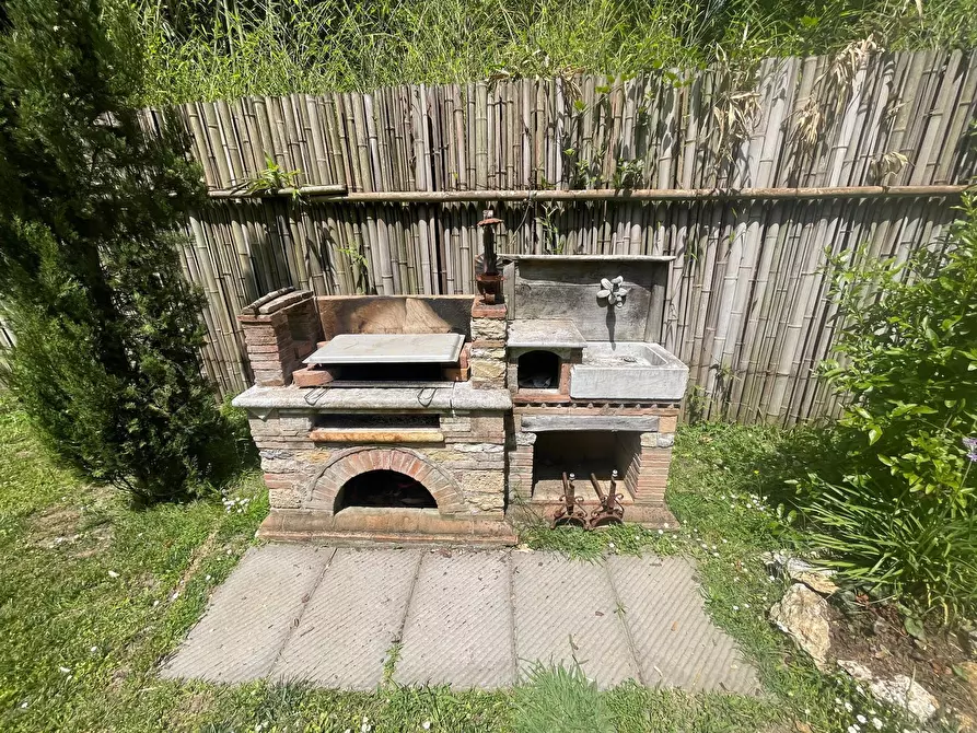 Immagine 52 di Casa indipendente in vendita  a Camaiore