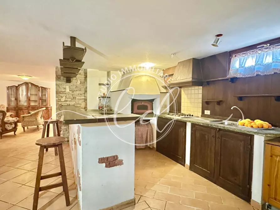 Immagine 79 di Casa indipendente in vendita  a Massarosa