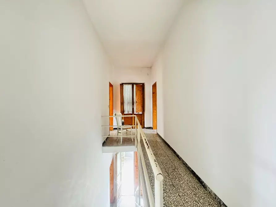 Immagine 22 di Porzione di casa in vendita  a Seravezza