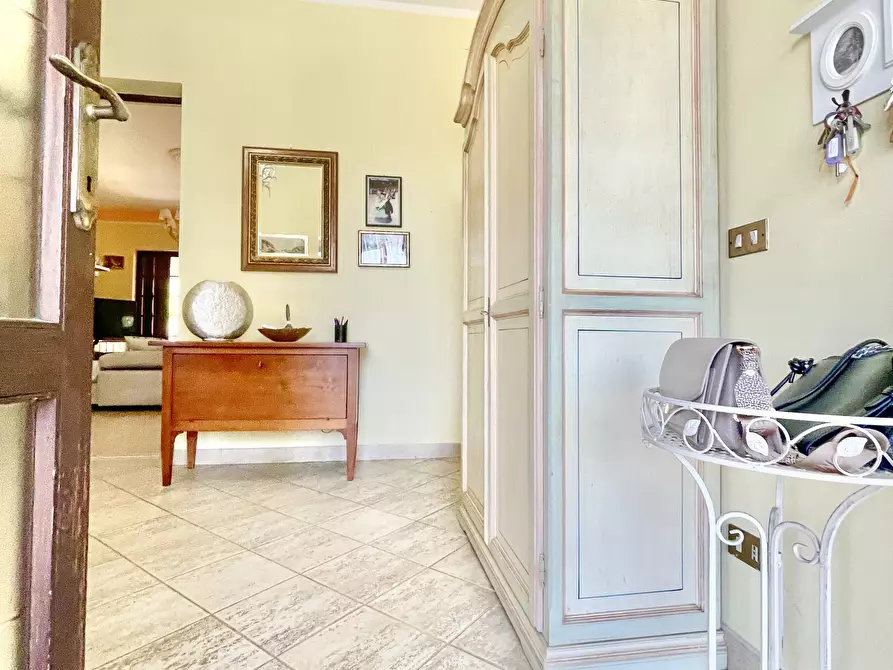 Immagine 46 di Villa in vendita  a Pietrasanta