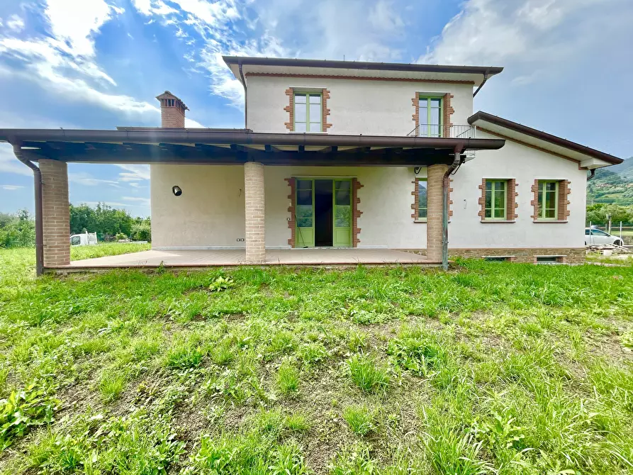 Immagine 3 di Casa indipendente in vendita  a Pietrasanta