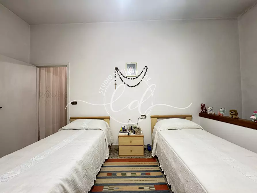 Immagine 29 di Porzione di casa in vendita  a Pietrasanta