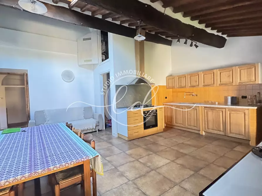 Immagine 10 di Quadrilocale in affitto  a Pietrasanta