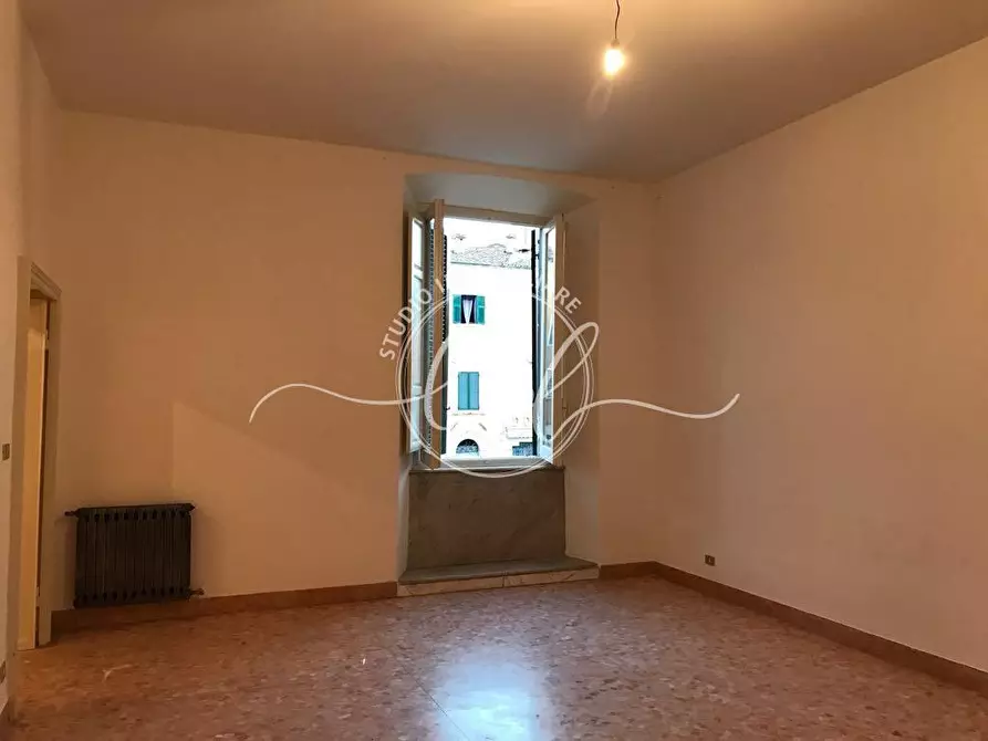 Immagine 20 di Quadrilocale in affitto  a Carrara