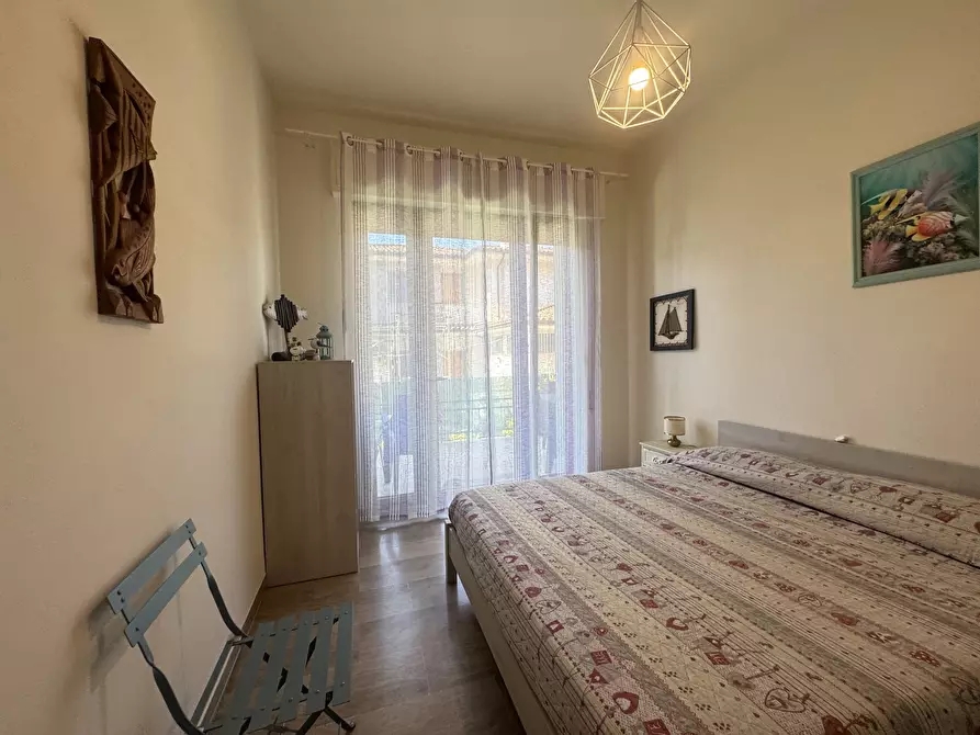 Immagine 54 di Quadrilocale in affitto  a Pietrasanta