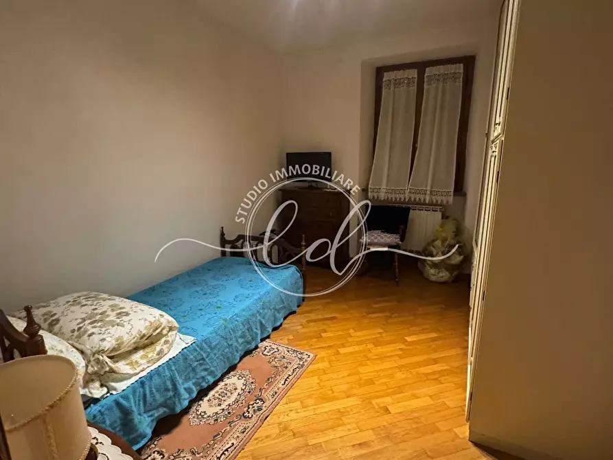 Immagine 20 di Porzione di casa in affitto  a Seravezza