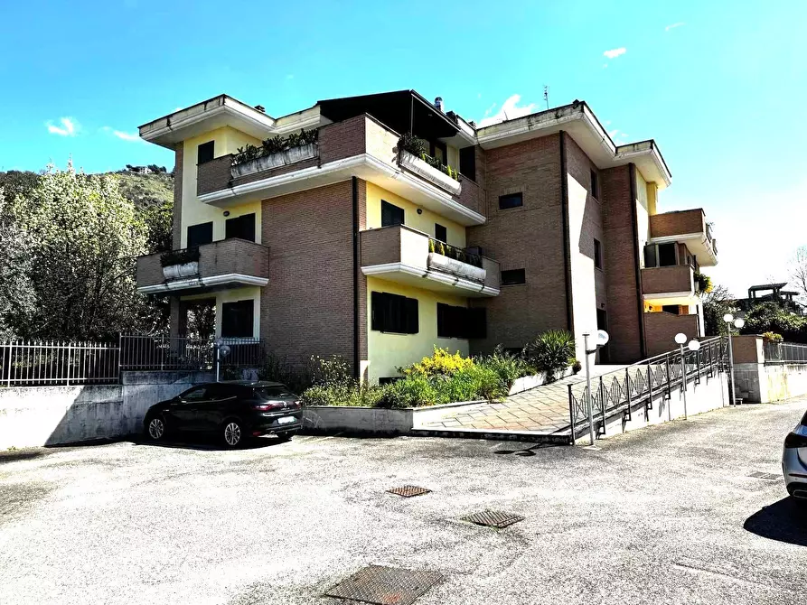 Immagine 19 di Appartamento in vendita  in Via Stazione a Arce