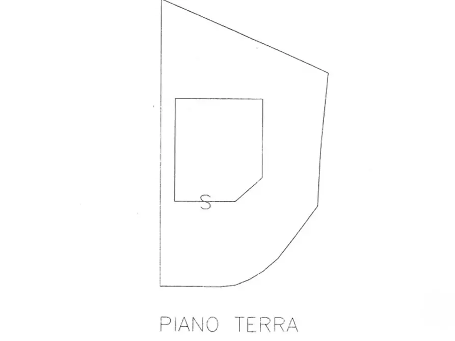 Immagine 30 di Attività artigianale in vendita  in SP12 56/a a Anagni