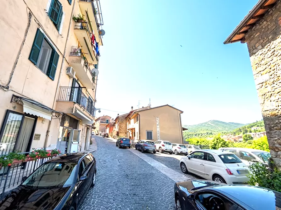 Immagine 15 di Appartamento in vendita  in Via Porta Saracena a Segni