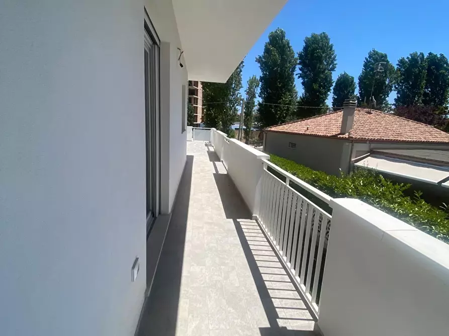 Immagine 26 di Villa in vendita  in Via Ugo Foscolo 37 a Montesilvano