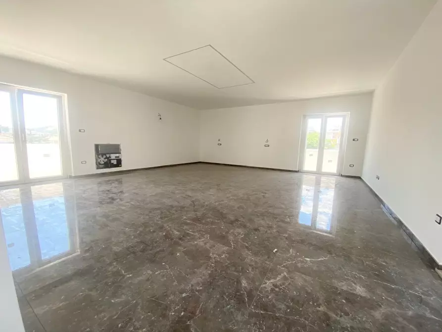 Immagine 30 di Villa in vendita  in Via Ugo Foscolo 37 a Montesilvano