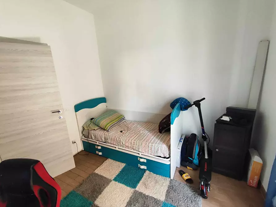 Immagine 10 di Quadrilocale in vendita  in Via Guglielmo Oberdan 35 a Guidonia Montecelio