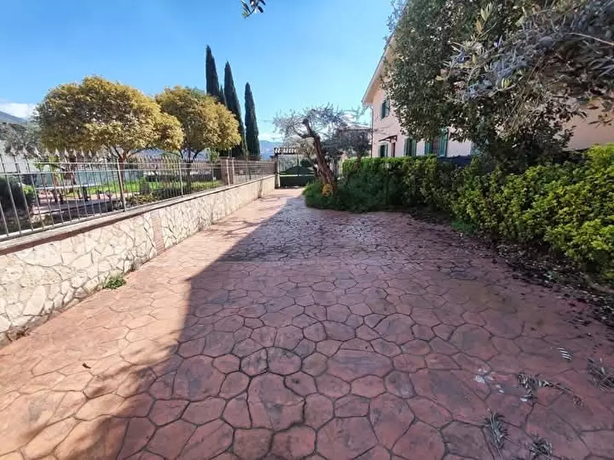 Immagine 5 di Trilocale in vendita  in via niccolò tommaseo 51 a Guidonia Montecelio