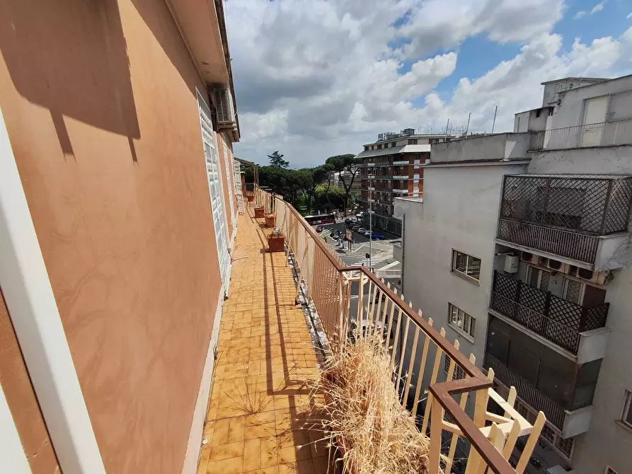Immagine 7 di Quadrilocale in vendita  in Circonvallazione Aurelia 129 a Roma