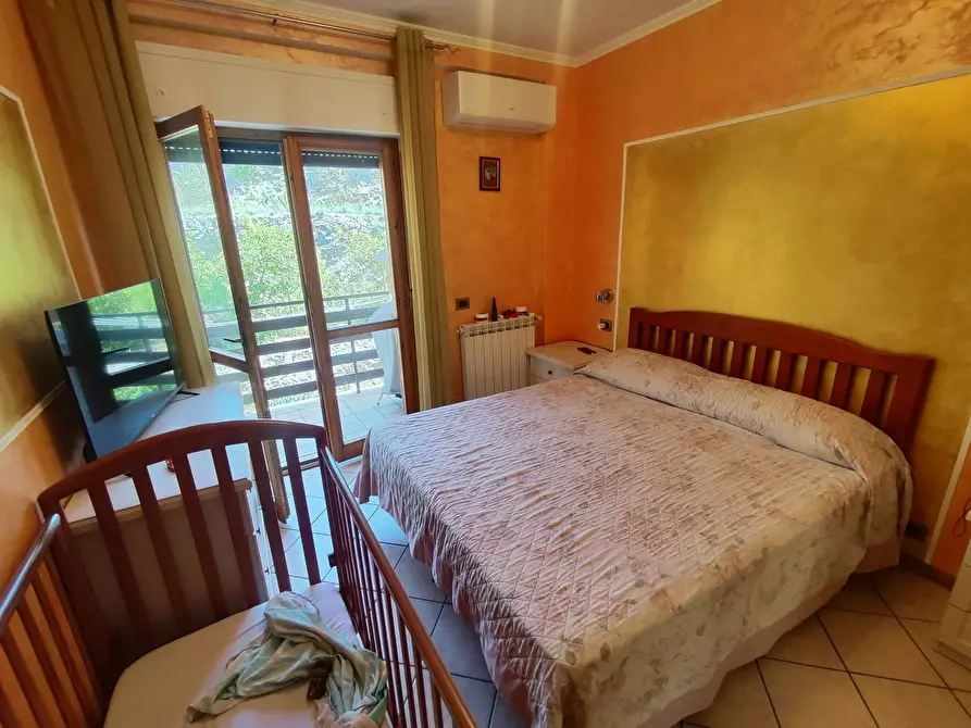 Immagine 18 di Trilocale in vendita  in Via Gaetano Donizetti 50 a Guidonia Montecelio