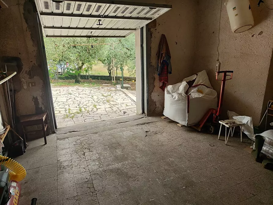Immagine 52 di Quadrilocale in vendita  in Via Dello Scalo Ferroviario 8 a Marcellina