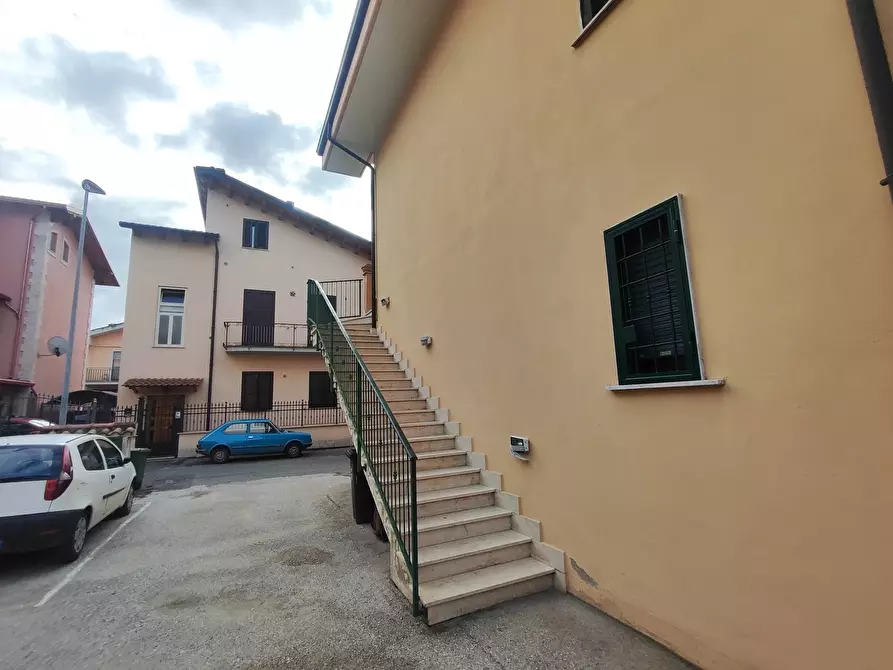 Immagine 24 di Trilocale in vendita  in Via Daniele Manin 3 a Guidonia Montecelio