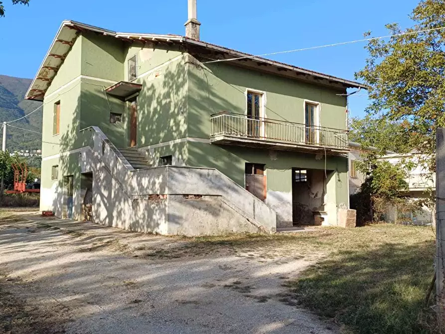 Immagine 5 di Rustico / casale in vendita  in via del mulino a Civitella Del Tronto