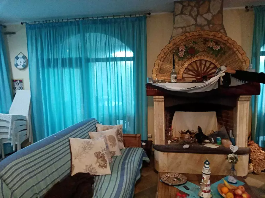 Immagine 10 di Villa in vendita  a Alghero
