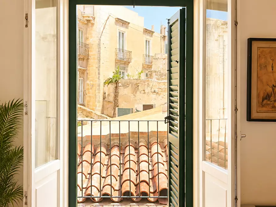 Immagine 25 di Appartamento in vendita  in Via delle Carceri Vecchie 23 a Siracusa