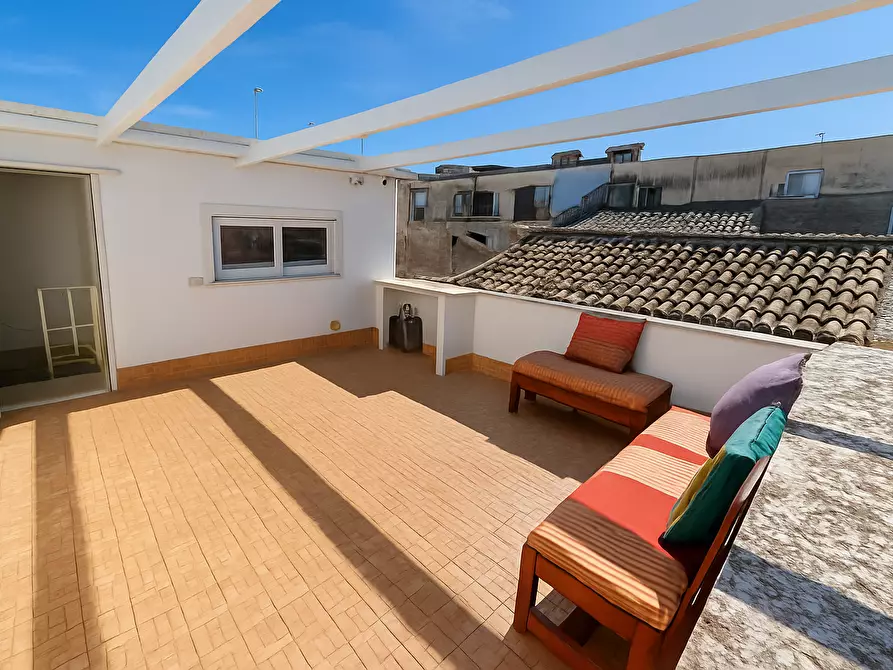 Immagine 9 di Appartamento in vendita  in VIA DEI CANDELAI 44 a Siracusa