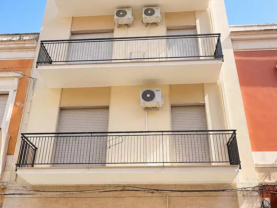 Immagine 2 di Appartamento in vendita  in Via Bacchilide 13 a Siracusa