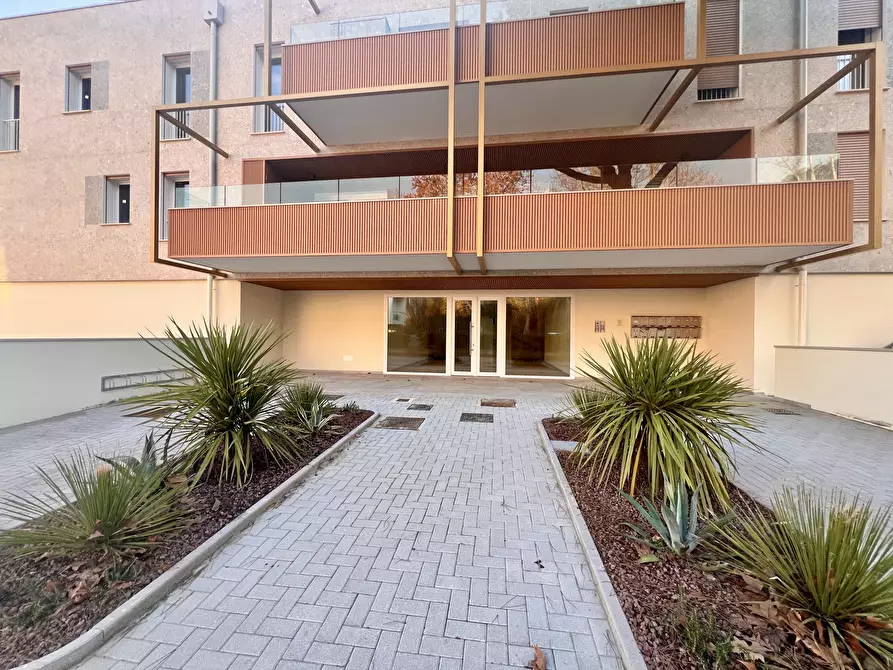 Immagine 54 di Trilocale in vendita  in via dei tulippani a Cervia