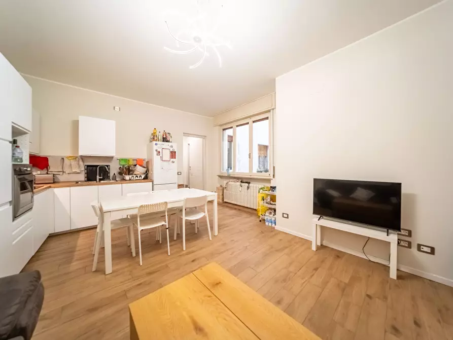 Immagine 4 di Pentalocale in vendita  in borgo basini 3 a Parma