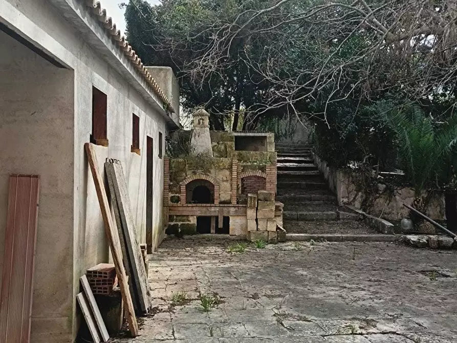 Immagine 52 di Villa in vendita  a Valderice