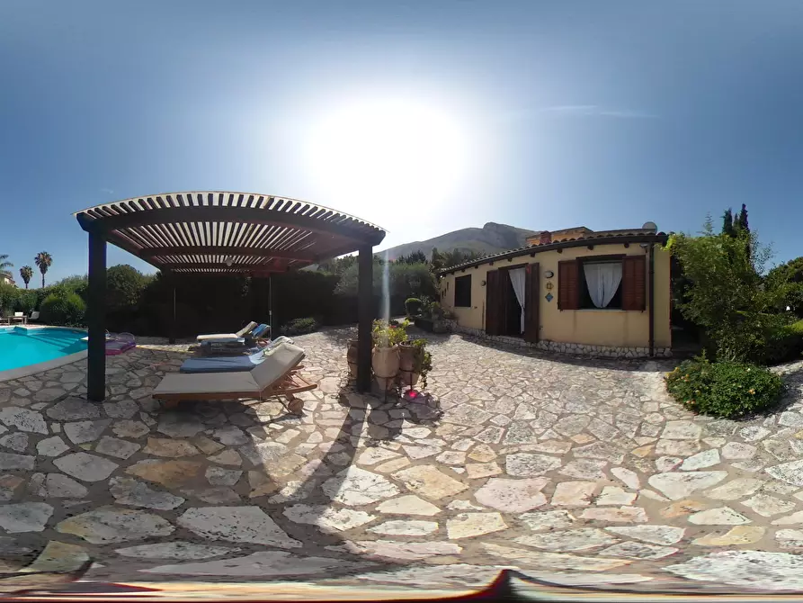 Immagine 96 di Villa in vendita  a Castellammare Del Golfo