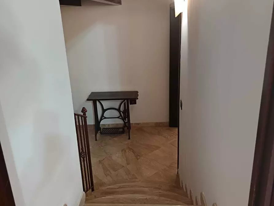 Immagine 35 di Porzione di casa in vendita  a Balestrate