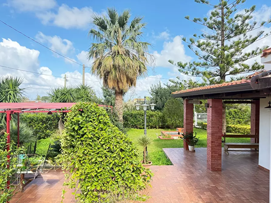 Immagine 24 di Casa indipendente in vendita  a Carini