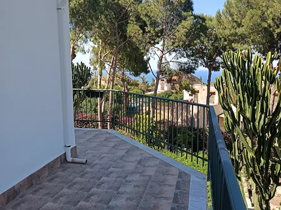 Immagine 53 di Villa in vendita  a Trabia