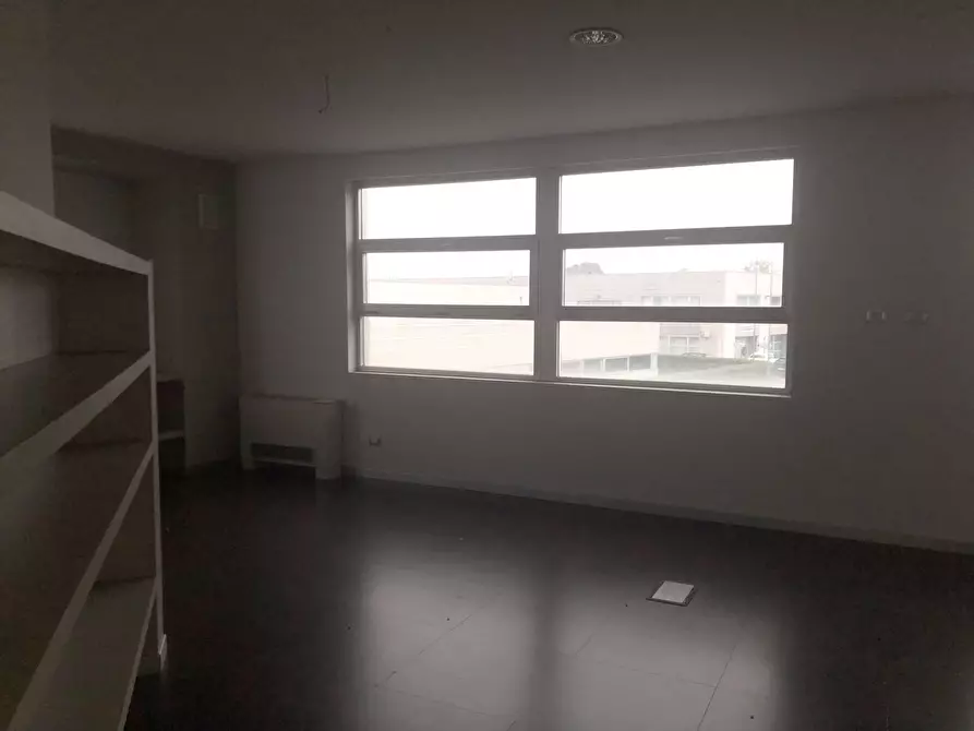 Immagine 18 di Ufficio in vendita  in Via Giovanni Paolo II 11 a Vigevano