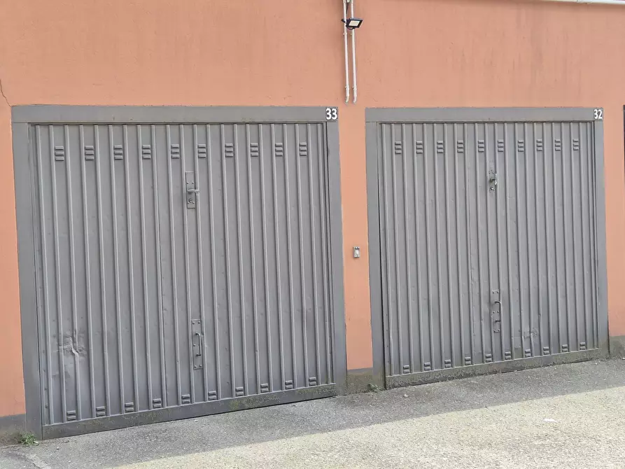 Immagine 12 di Magazzino in vendita  in Viale Rimembranze 36 a Lodi