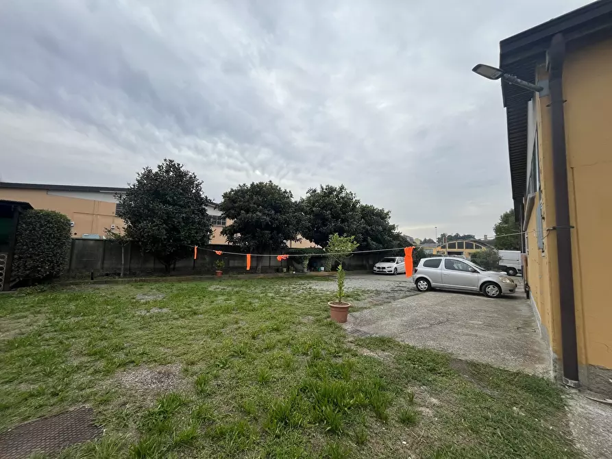 Immagine 13 di Capannone industriale in vendita  in Via Selvagreca 45 a Lodi