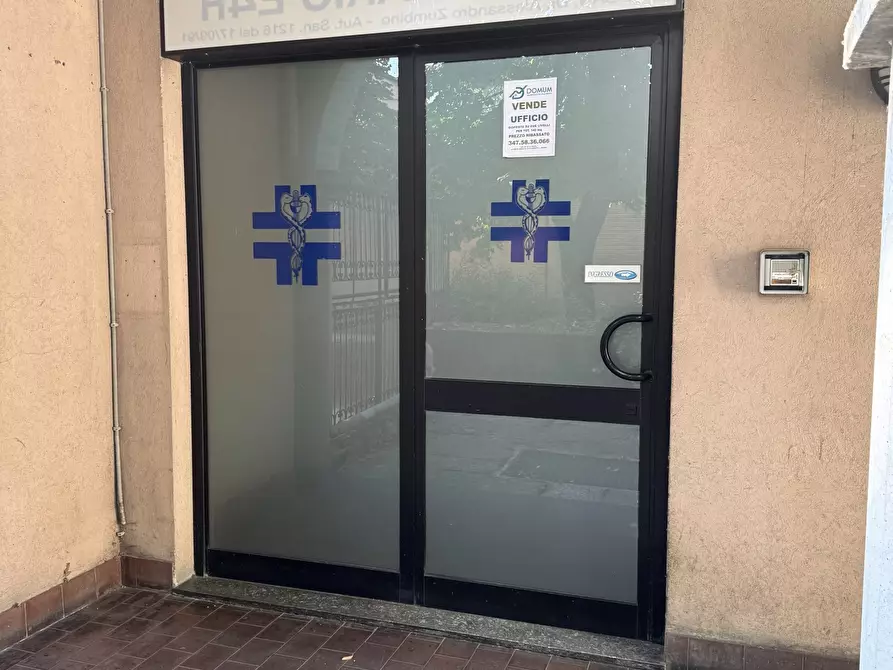 Immagine 22 di Locale commerciale in vendita  in via defendente 29 a Lodi
