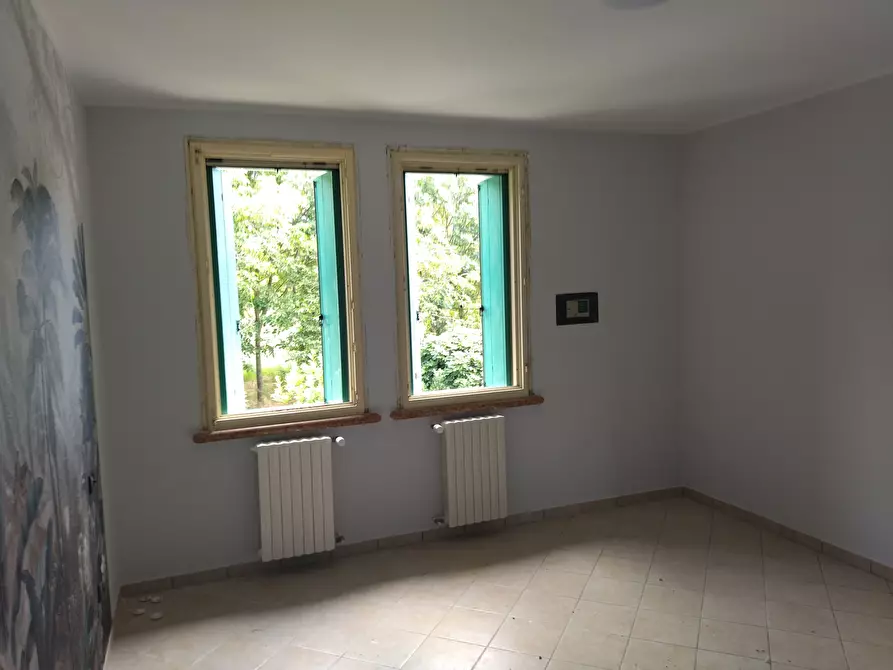 Immagine 6 di Villa in vendita  in Via Dossi 40 a Sabbioneta