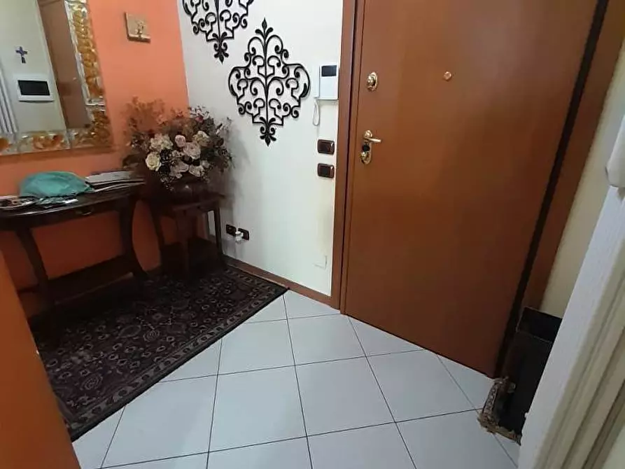 Immagine 4 di Appartamento in vendita  a Rovigo