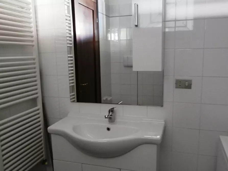 Immagine 9 di Appartamento in affitto  in Corso del Popolo 392 a Rovigo