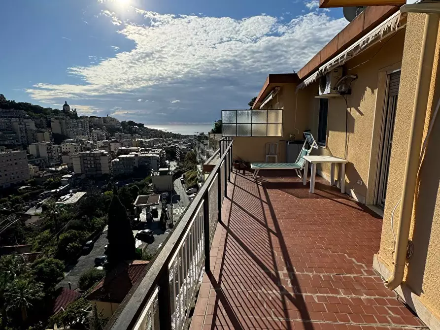 Immagine 2 di Attico in vendita  a San Remo