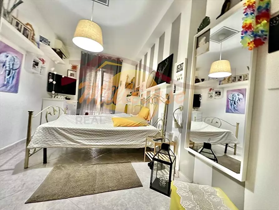 Immagine 29 di Pentalocale in vendita  in VIALE TICA a Siracusa