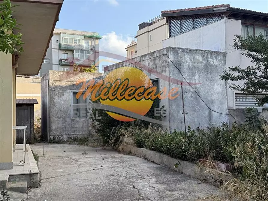 Immagine 24 di Villa in vendita  in Via Franca Maria Gianni a Siracusa