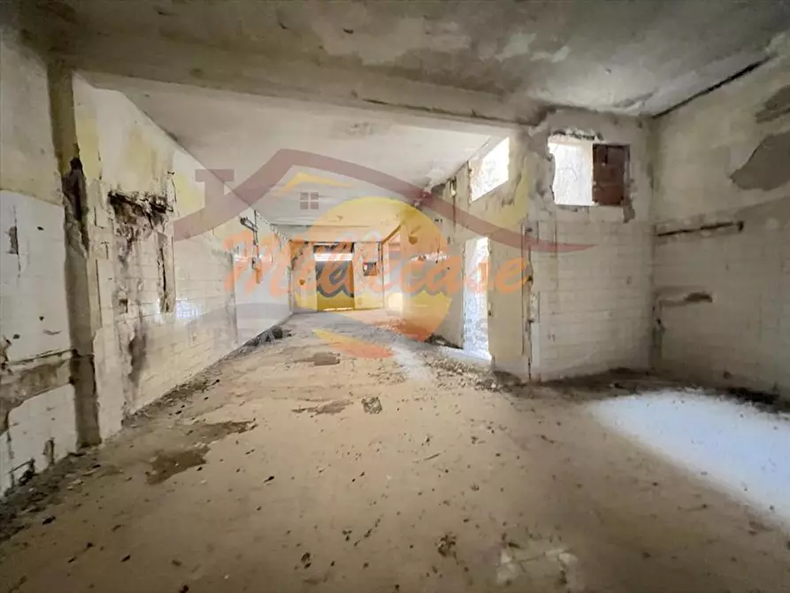 Immagine 2 di Locale commerciale in vendita  in VIA PIAVE a Siracusa