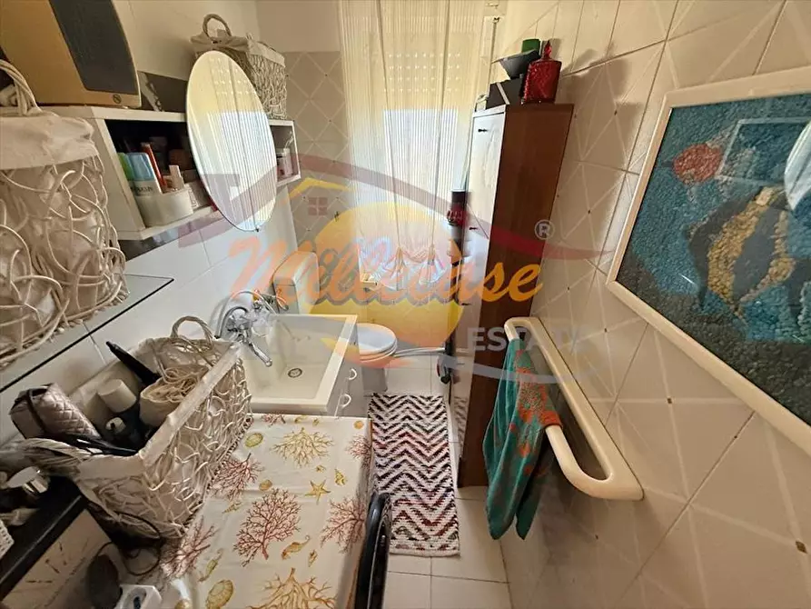 Immagine 18 di Pentalocale in vendita  in VIA ACHILLE ADORNO a Siracusa