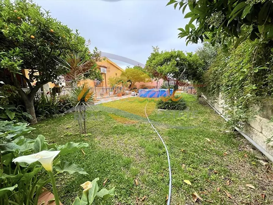 Immagine 23 di Villa in vendita  in TRAVERSA IMPELLIZZERI a Siracusa